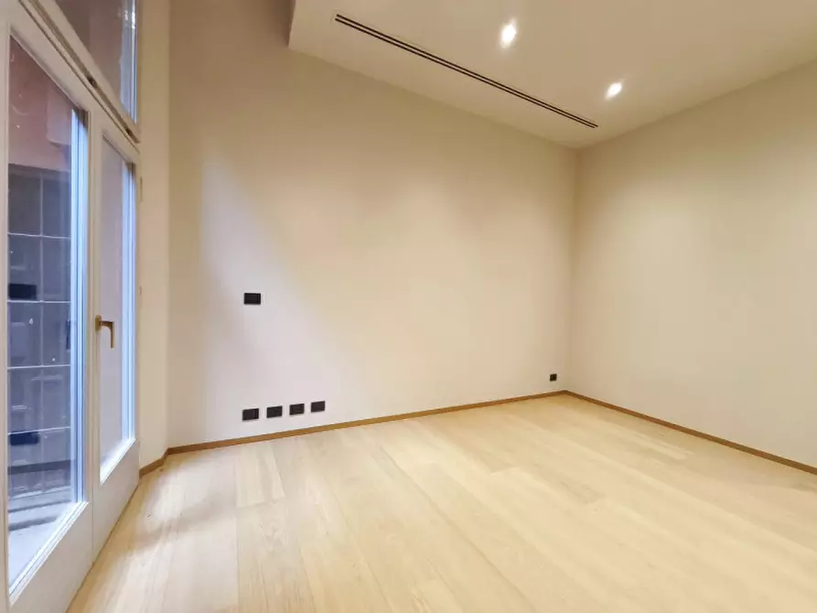 Immagine 25 di Appartamento in vendita  in via clavature a Bologna