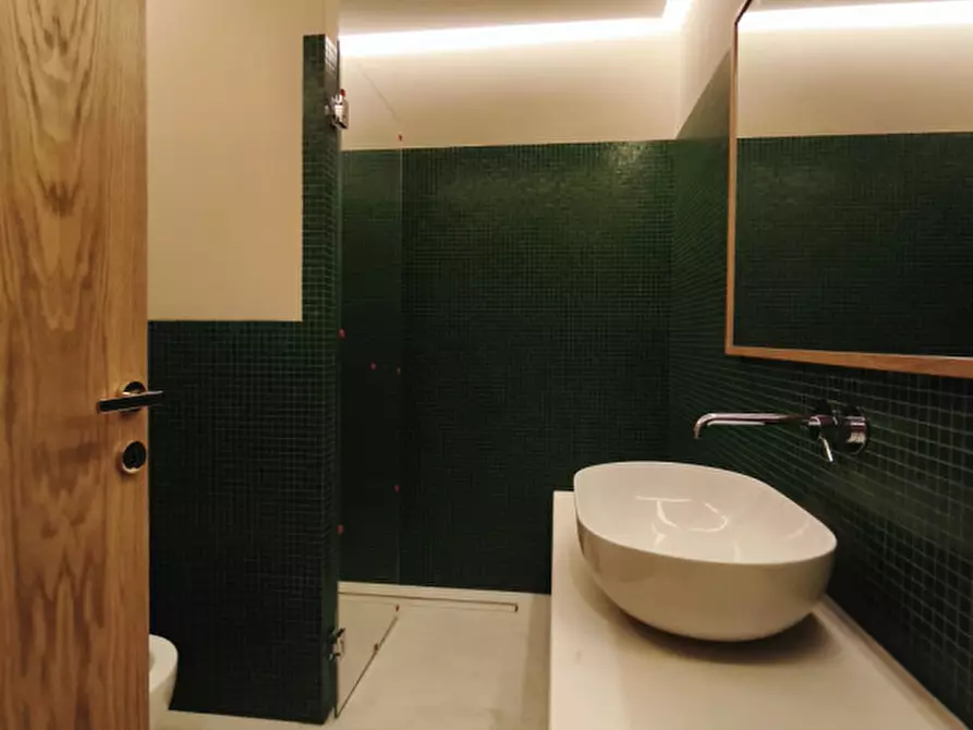 Immagine 33 di Appartamento in vendita  in via clavature a Bologna