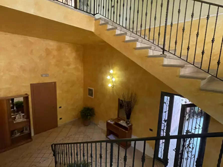 Immagine 10 di Casa indipendente in vendita  in Via Giuseppe Garibaldi a Correzzola