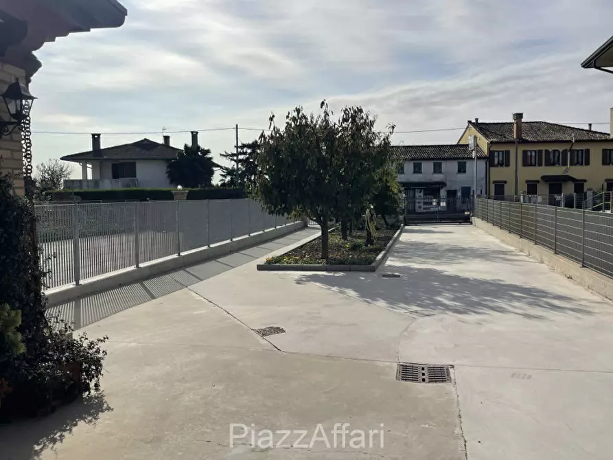 Immagine 56 di Casa indipendente in vendita  in Via Giuseppe Garibaldi a Correzzola