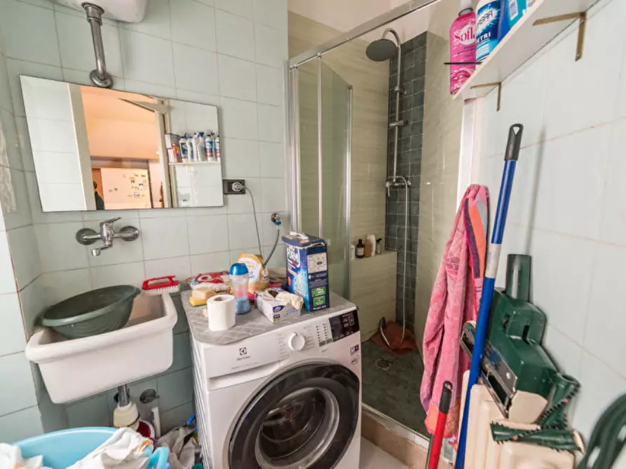 Immagine 13 di Appartamento in vendita  in Via Pietro Maroncelli a Pescara