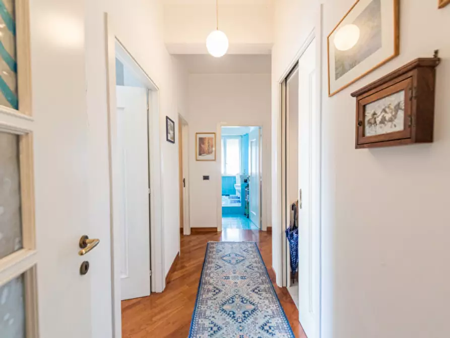 Immagine 14 di Appartamento in vendita  in Via Pietro Maroncelli a Pescara