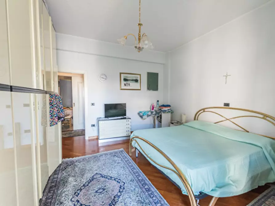 Immagine 16 di Appartamento in vendita  in Via Pietro Maroncelli a Pescara