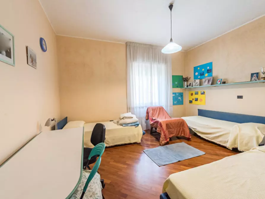 Immagine 21 di Appartamento in vendita  in Via Pietro Maroncelli a Pescara