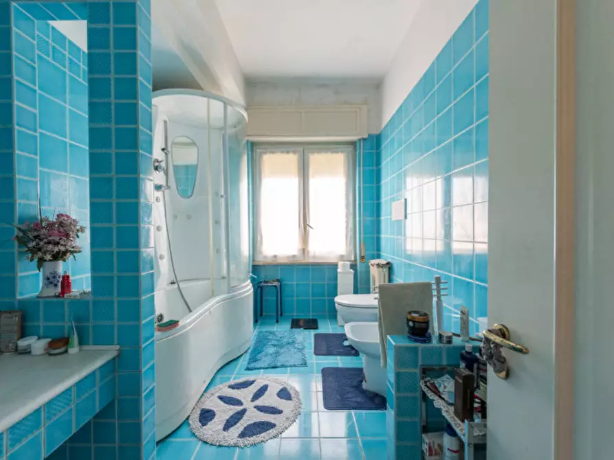 Immagine 24 di Appartamento in vendita  in Via Pietro Maroncelli a Pescara