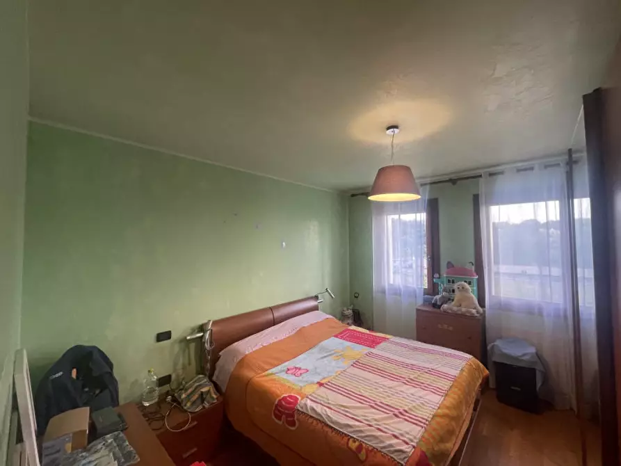 Immagine 13 di Appartamento in vendita  in Via Quattro Novembre a Pieve Del Grappa