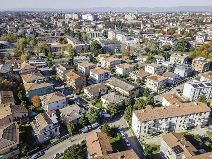 Immagine 26 di Casa indipendente in vendita  in Via Teofilo Gautier a Padova