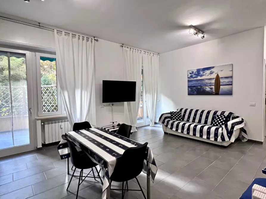 Immagine 7 di Appartamento in vendita  in Via Costantino 28 a Spotorno