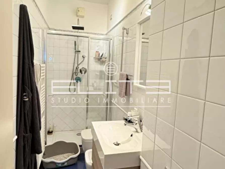 Immagine 15 di Villa in vendita  a Ancona