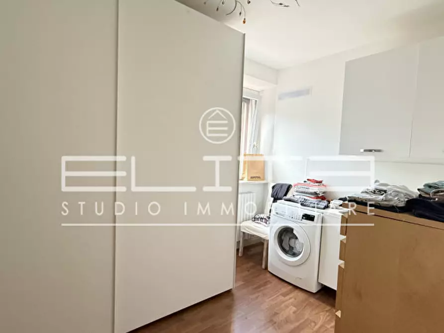 Immagine 19 di Villa in vendita  a Ancona