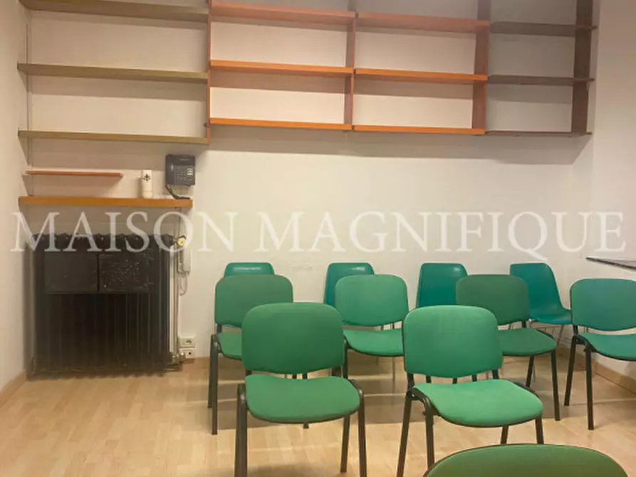 Immagine 12 di Ufficio in affitto  in Via Bersaglieri del Po' a Ferrara