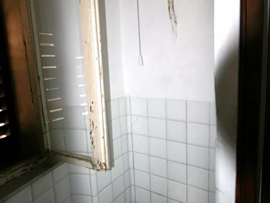 Immagine 4 di Appartamento in vendita  a Sinalunga