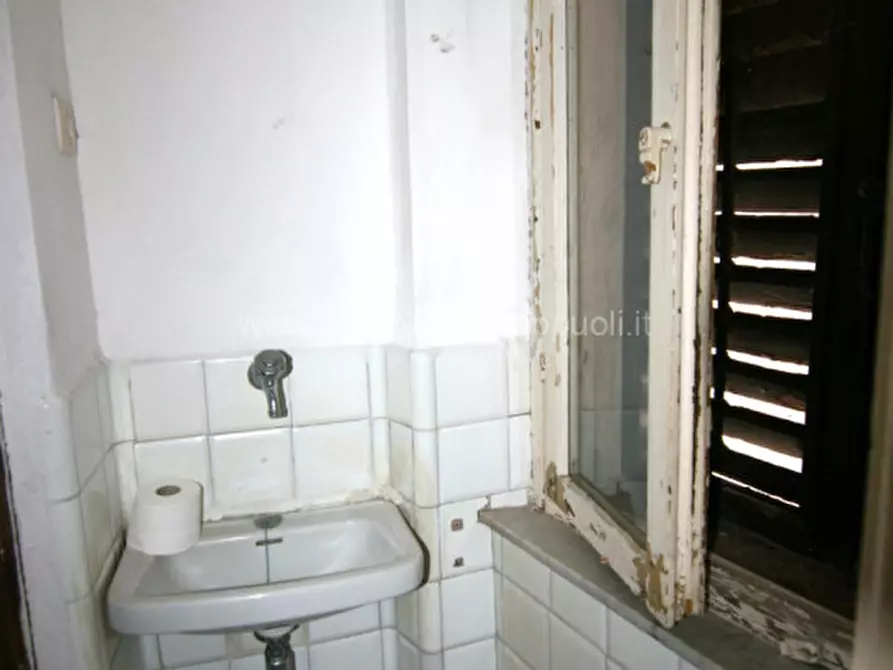 Immagine 7 di Appartamento in vendita  a Sinalunga