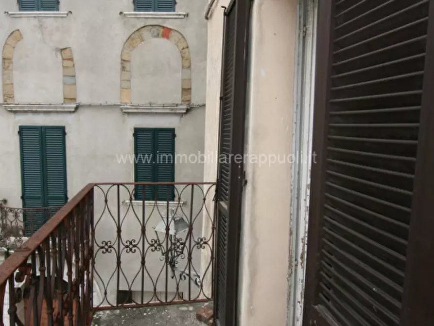 Immagine 9 di Appartamento in vendita  a Sinalunga