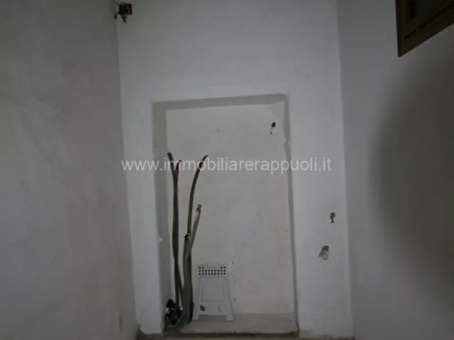 Immagine 11 di Appartamento in vendita  a Sinalunga