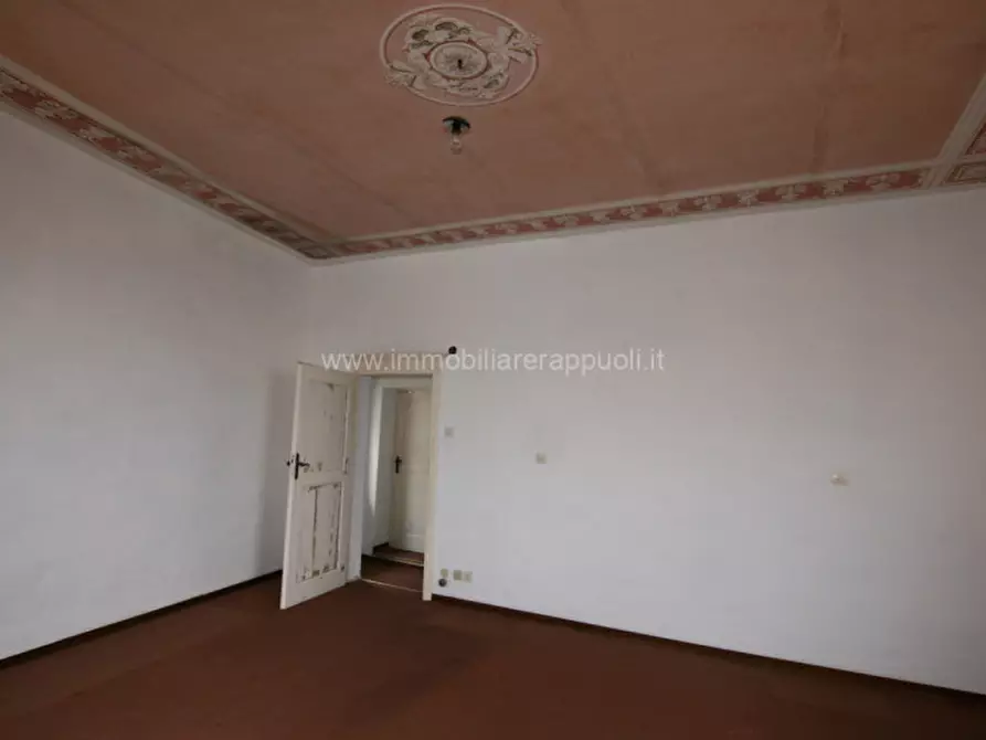 Immagine 18 di Appartamento in vendita  a Sinalunga