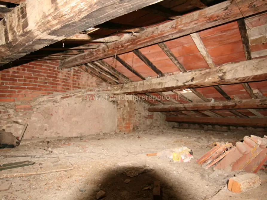 Immagine 27 di Appartamento in vendita  a Sinalunga