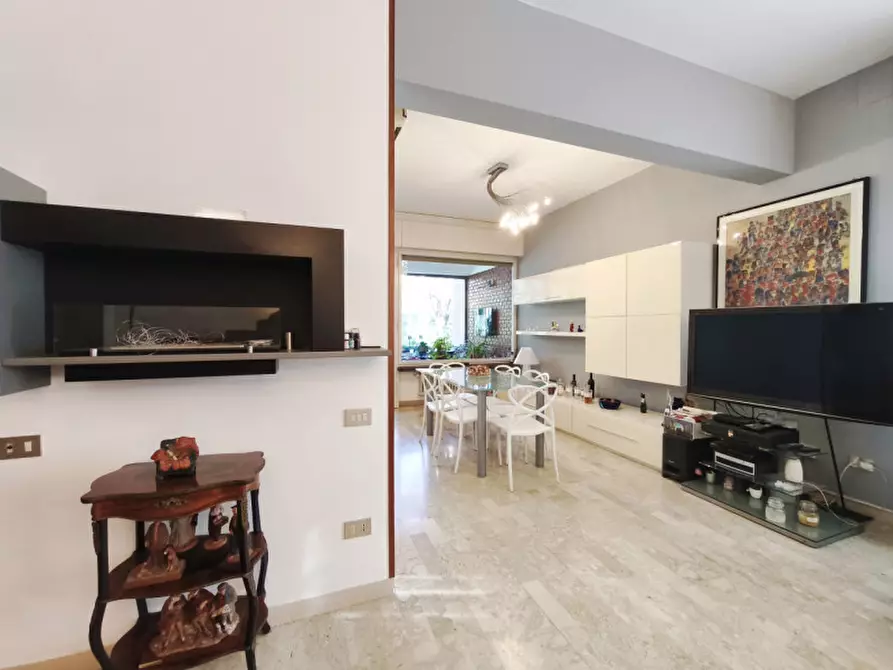 Immagine 3 di Villa in vendita  in Via Gorizia a San Lazzaro Di Savena