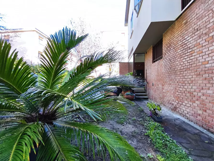 Immagine 47 di Villa in vendita  in Via Gorizia a San Lazzaro Di Savena