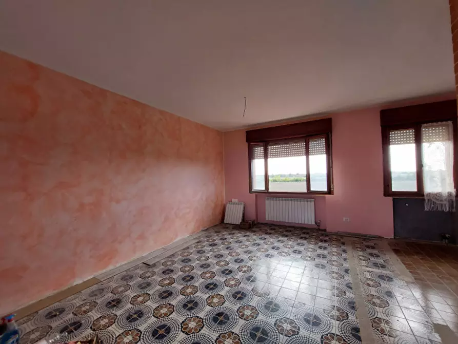 Immagine 5 di Casa bifamiliare in vendita  a Lendinara