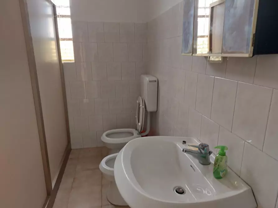 Immagine 10 di Casa bifamiliare in vendita  a Lendinara