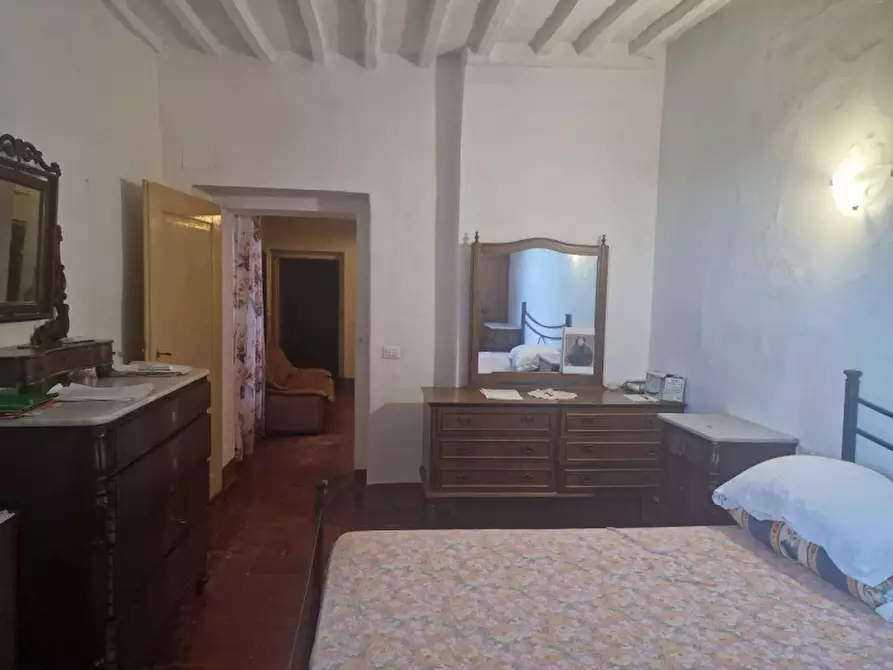 Immagine 5 di Appartamento in vendita  a Sinalunga