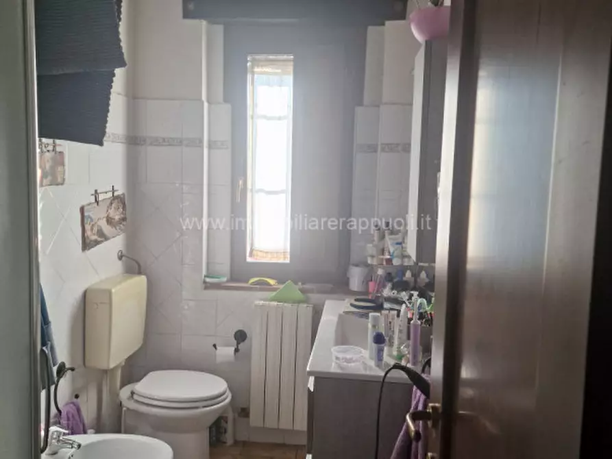 Immagine 4 di Villetta a schiera in vendita  a Sinalunga