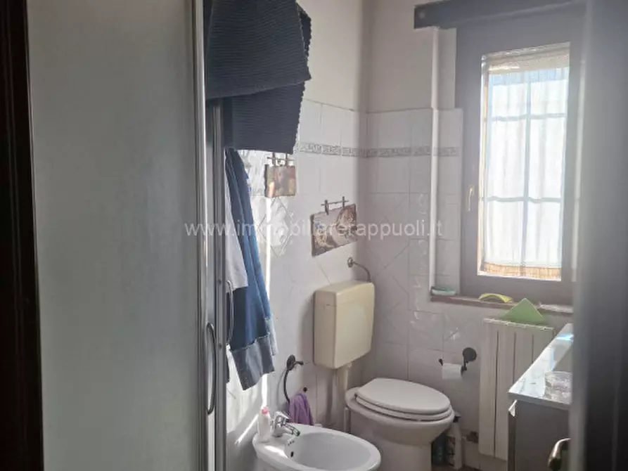 Immagine 6 di Villetta a schiera in vendita  a Sinalunga