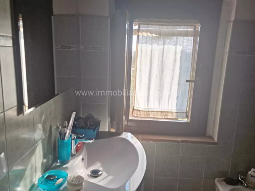 Immagine 18 di Villetta a schiera in vendita  a Sinalunga