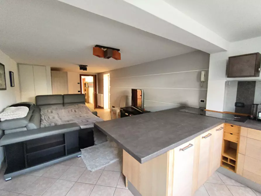 Immagine 12 di Casa bifamiliare in vendita  in Via Vincenzo Bellini a Montegrotto Terme