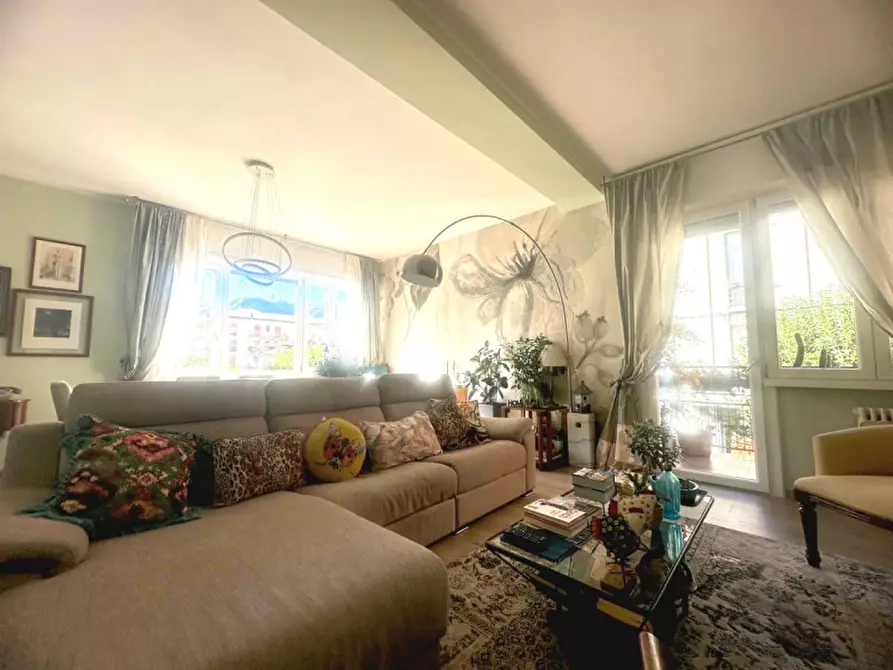 Immagine 6 di Appartamento in vendita  in Via Francesco Petrarca a Como