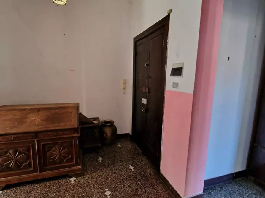 Immagine 7 di Appartamento in vendita  in Via Firenze a Rapallo