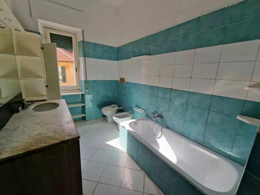 Immagine 15 di Appartamento in vendita  in Via Firenze a Rapallo
