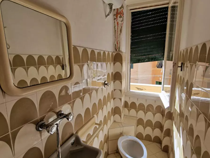 Immagine 23 di Appartamento in vendita  in Via Firenze a Rapallo