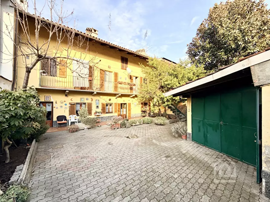 Immagine 1 di Casa indipendente in vendita  in Via Cairoli 35 a Chivasso