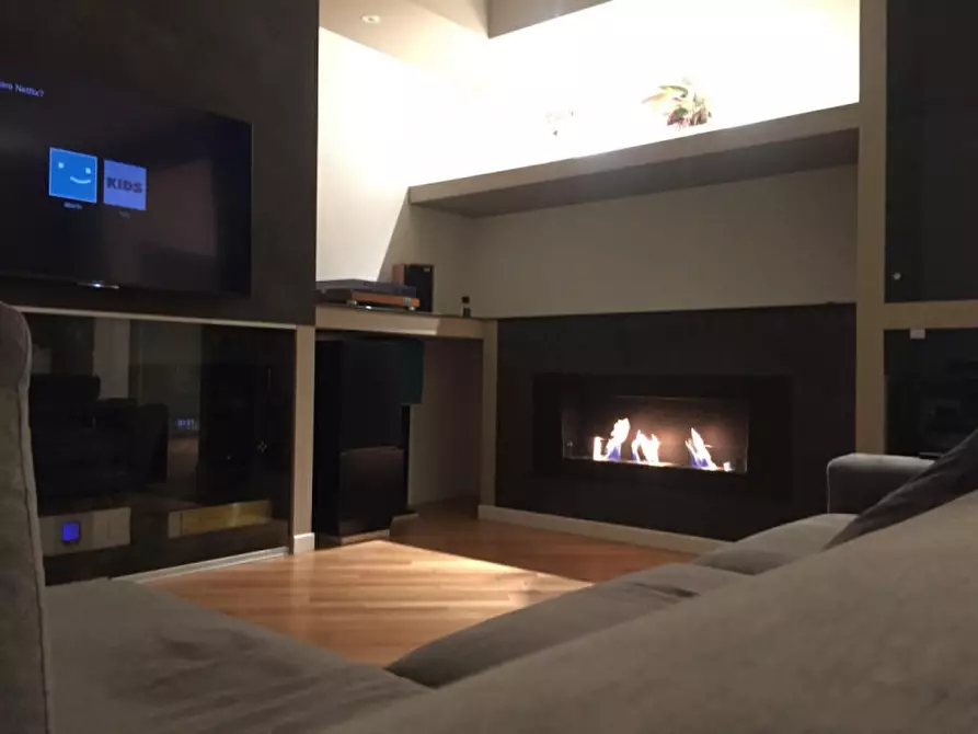 Immagine 2 di Appartamento in vendita  in Strada Luigi Carlo Farini, 71 a Parma