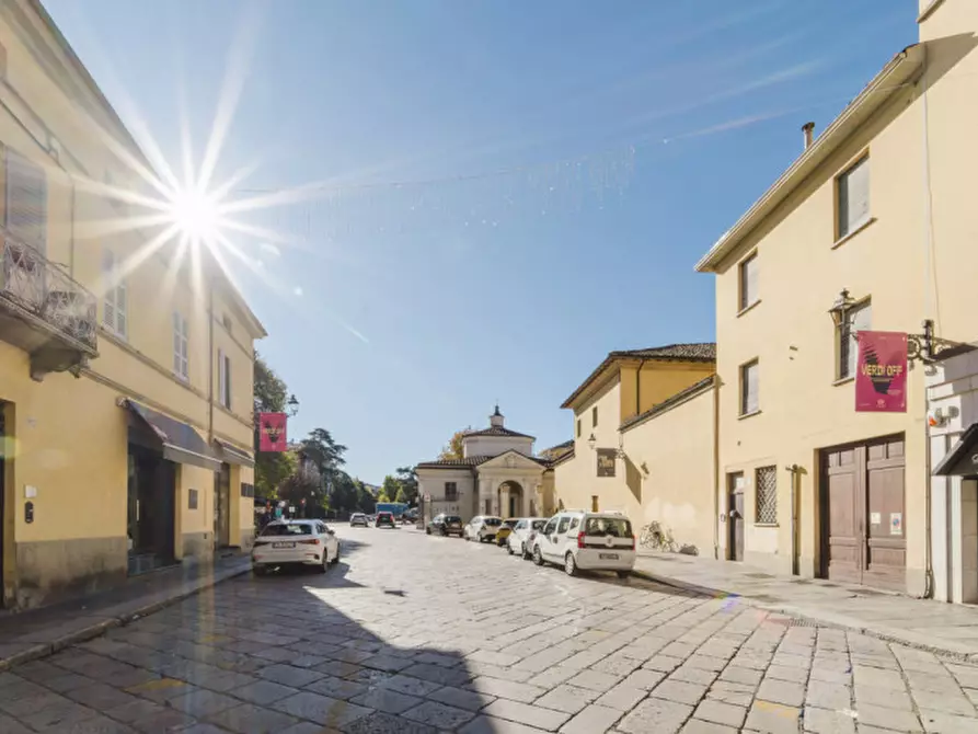 Immagine 30 di Appartamento in vendita  in Strada Luigi Carlo Farini, 71 a Parma