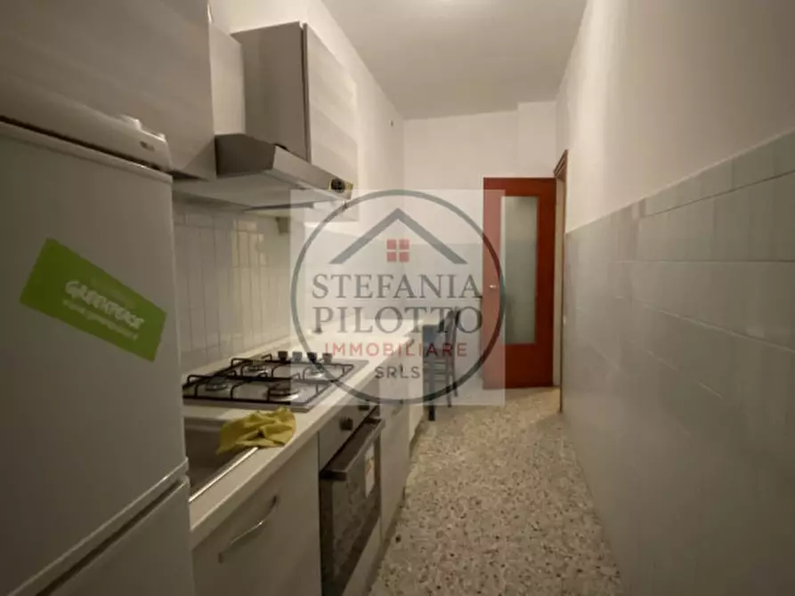 Immagine 2 di Camera in affitto  in Via Rialto a Padova