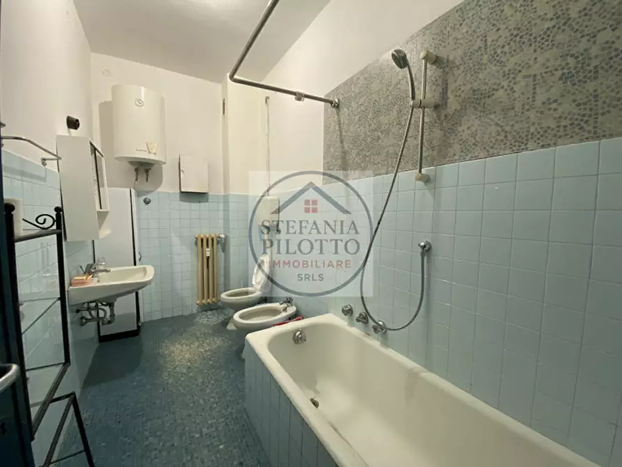 Immagine 5 di Camera in affitto  in Via Rialto a Padova