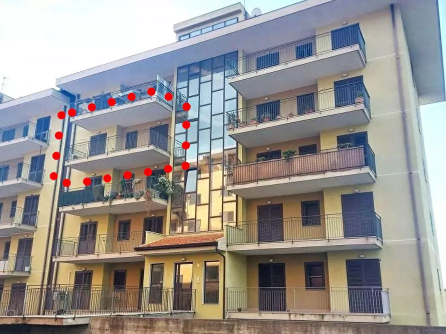 Immagine 1 di Appartamento in vendita  in Via Degli Argentieri Acesi, 6-12, 95024 Acireale CT, Italia a Acireale