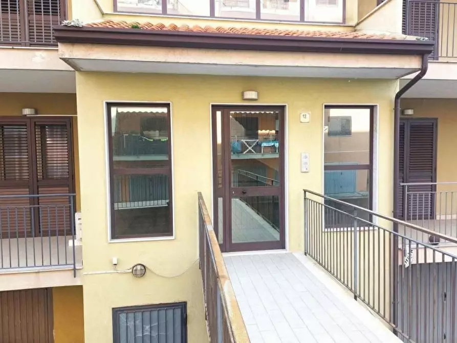 Immagine 8 di Appartamento in vendita  in Via Degli Argentieri Acesi, 6-12, 95024 Acireale CT, Italia a Acireale