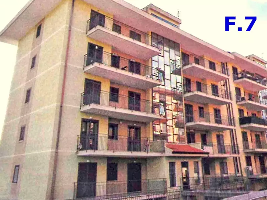 Immagine 1 di Appartamento in vendita  in Via Degli Argentieri Acesi, 6-12, 95024 Acireale CT, Italia a Acireale