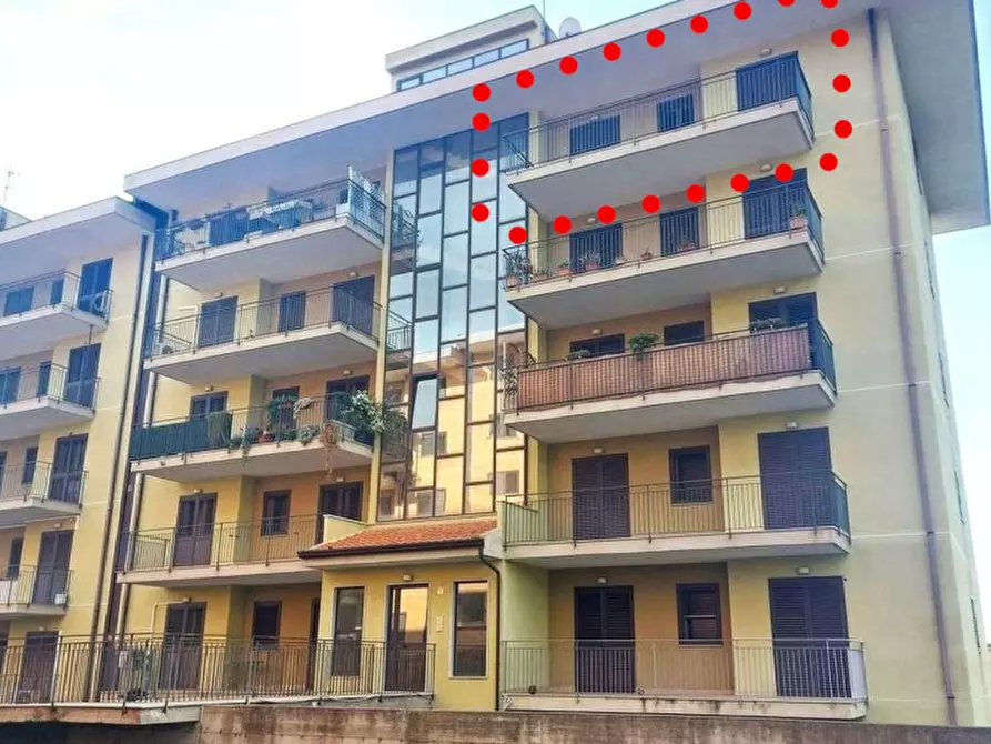 Immagine 1 di Appartamento in vendita  in Via Degli Argentieri Acesi, 6-12, 95024 Acireale CT, Italia a Acireale