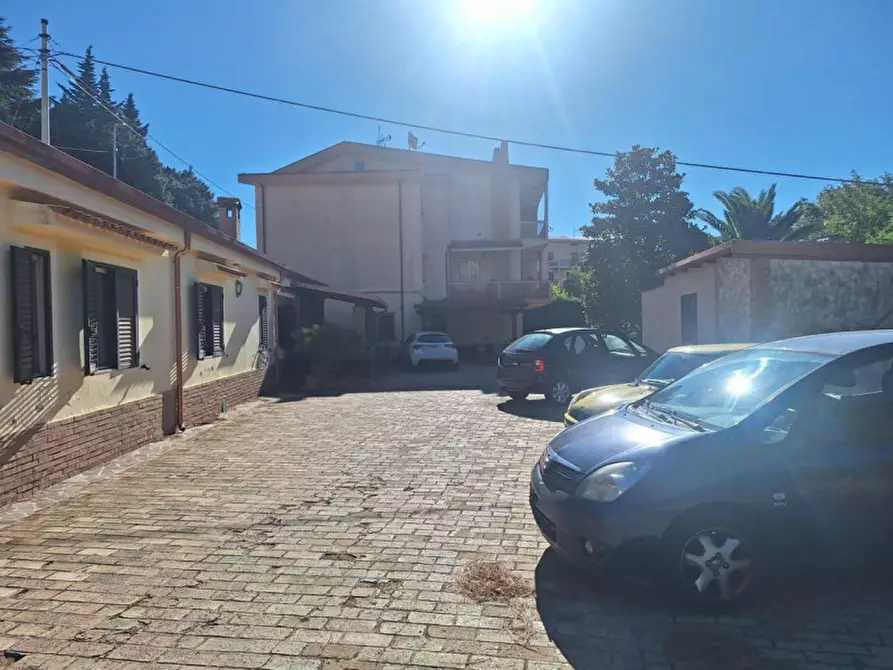 Immagine 4 di Appartamento in vendita  in Str. P 1 Viale Vincenzo Gattoleo, 88100 Catanzaro CZ, Italia a Catanzaro
