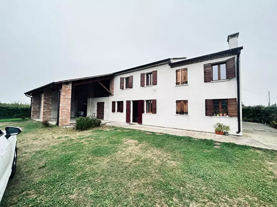 Immagine 1 di Rustico / casale in vendita  a Masi