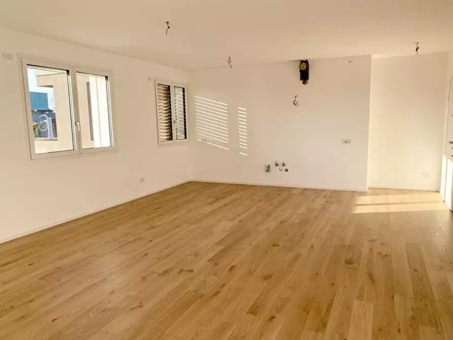 Immagine 9 di Attico in vendita  in via San Pio X 34/a a Castelfranco Veneto