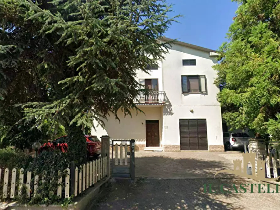 Immagine 1 di Casa indipendente in vendita  in pucciarelli a Castiglione Del Lago