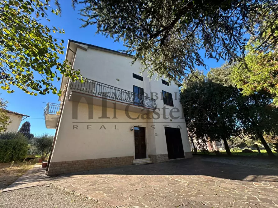 Immagine 2 di Casa indipendente in vendita  in pucciarelli a Castiglione Del Lago