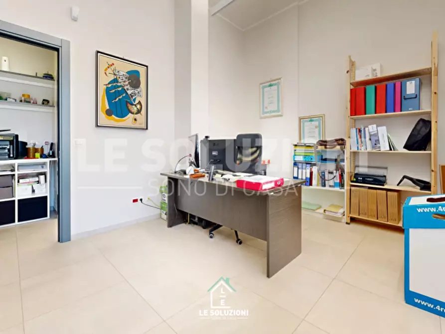 Immagine 6 di Ufficio in affitto  in Via Napoleone Bonaparte 17/D a Putignano
