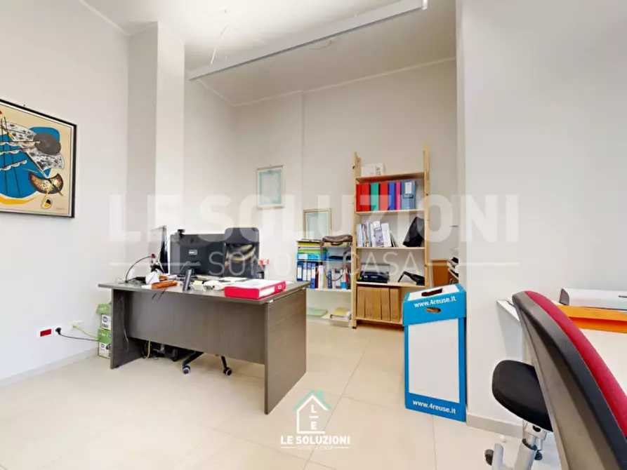 Immagine 7 di Ufficio in affitto  in Via Napoleone Bonaparte 17/D a Putignano